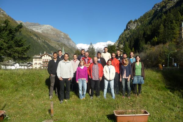 32_UEEoct2014_groupe
